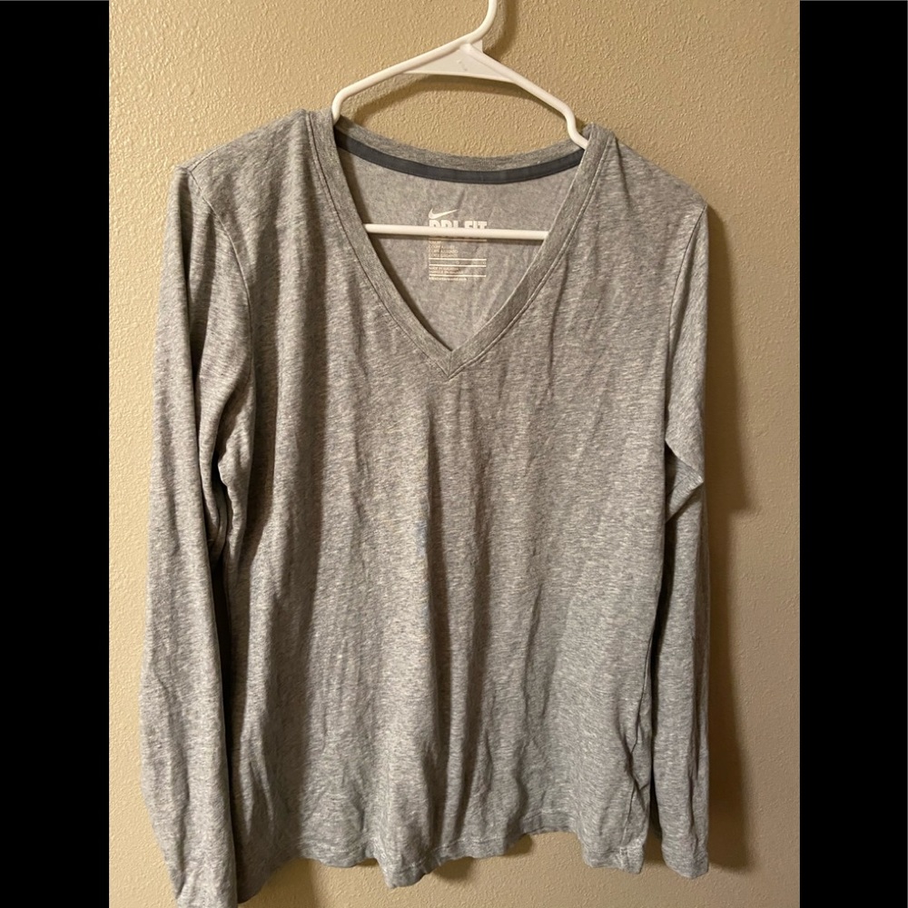Long sleeve t shirt